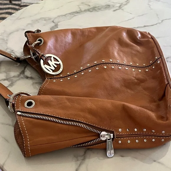 Michael Kors Brown Leather Shoulder Bag - Picture 6 of 16